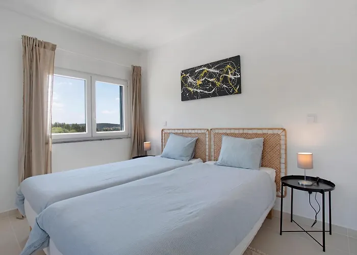 Peace House * Lourinha (Lisbon)