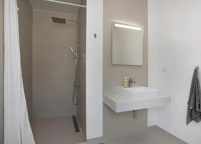 Peace House Lourinha (Lisbon)