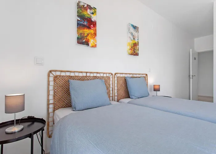 Peace House Villa Lourinha (Lisbon)